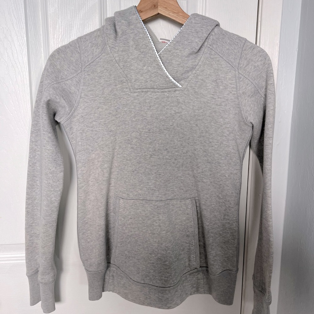 Ivivva by Lululemon Gray hoodie
